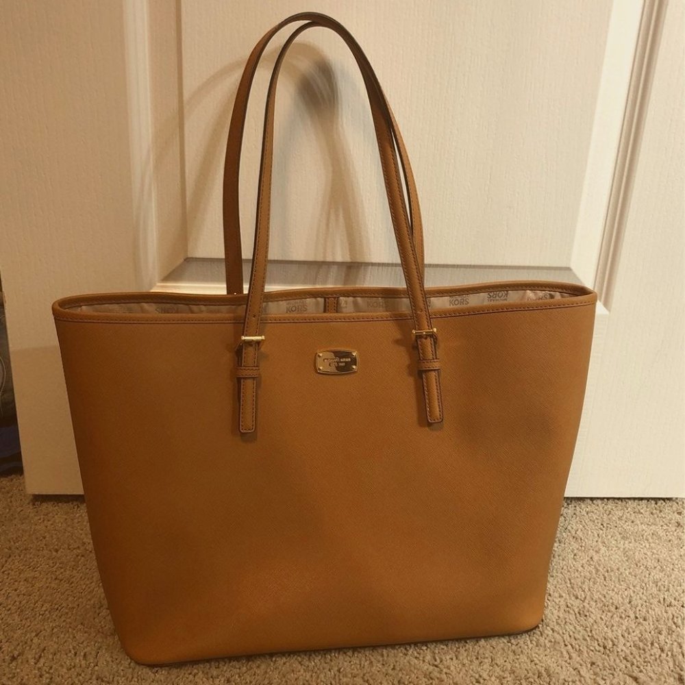 Michael Kors Large Tote Purse Camel Like New